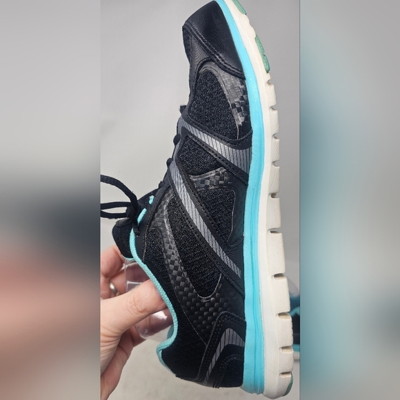 RYKA Elate Low Black /White /Blue Walking / Running Shoes Women's Sz 10 - Picture 6 of 12